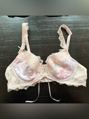 Pale Pink Lace Floral Underwire Bra- vintage